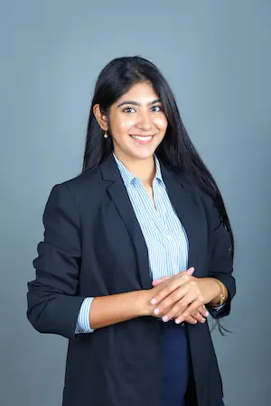 Priya Mehta sharing her experience with social media marketing services from TapDigi Marketing.